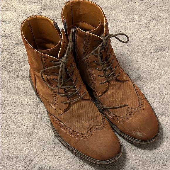 Unlisted Men's Tan Leather Lace-Up Boots - Picture 1 of 2